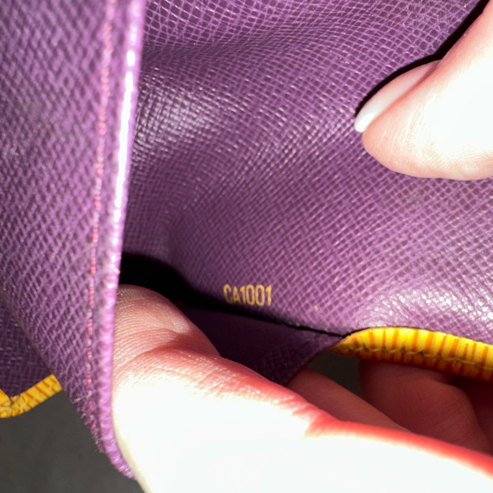 LOUIS VUITTON EPI MULTICLES LEATHER 4 RING KEY CASE KEY CHAIN - YELLOW & PURPLE - Picture 11 of 12